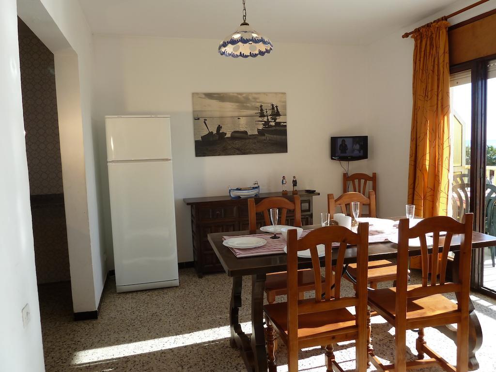 Villa Service - Apartamentos Aransol إل فيندريل الغرفة الصورة