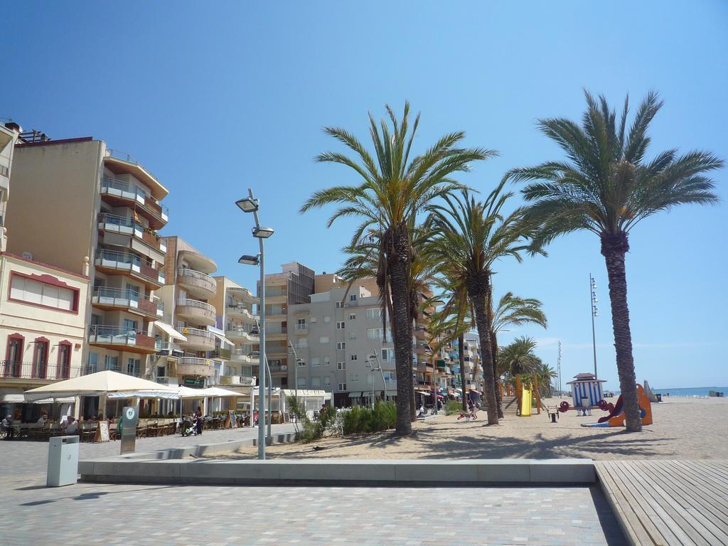 Villa Service - Apartamentos Aransol إل فيندريل المظهر الخارجي الصورة